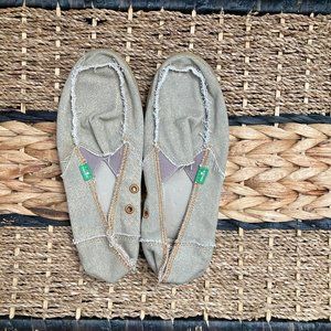 Sanuk Shoes